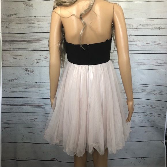 BLONDIE NITES PARTY DRESS - Picture 7 of 7